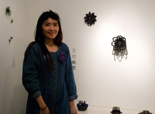 Yu-Ping Lin at the Bench 886 exhibition. Photo by Eleni Roumpou