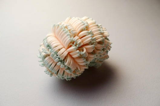 Ying-Hsiu Chen - Brooch. Photo courtesy of the artist.